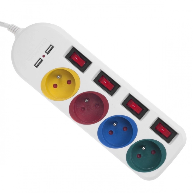 Fehér listás elosztó kapcsolókkal és USB portokkal