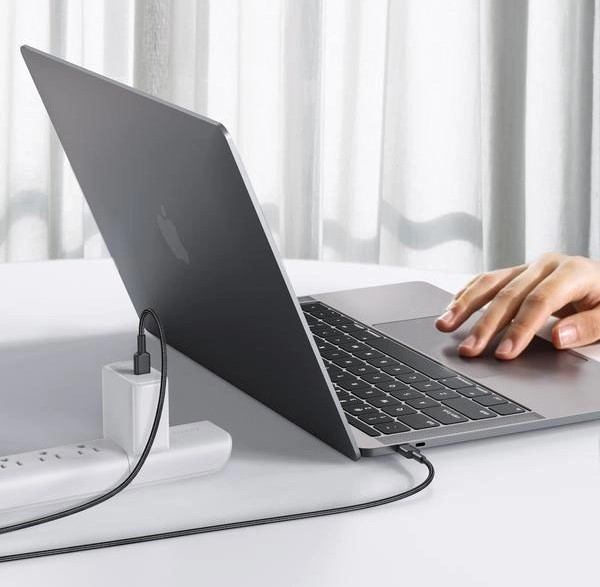 Nylon USB C - USB C kábel 0,9m