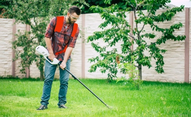 Benzines láncfűrész hordozó hevederek