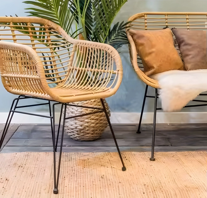 Rattan kerti bútor - székek, asztal és párnák MultiGarden