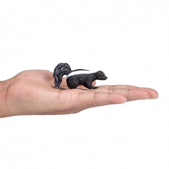 Realista skunk figura