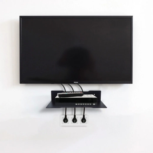 Rendezett telepítés a kábelátvezetésnek köszönhetően