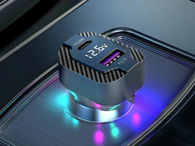 Sebesség USB-C és USB-A autós töltő RGB világítással