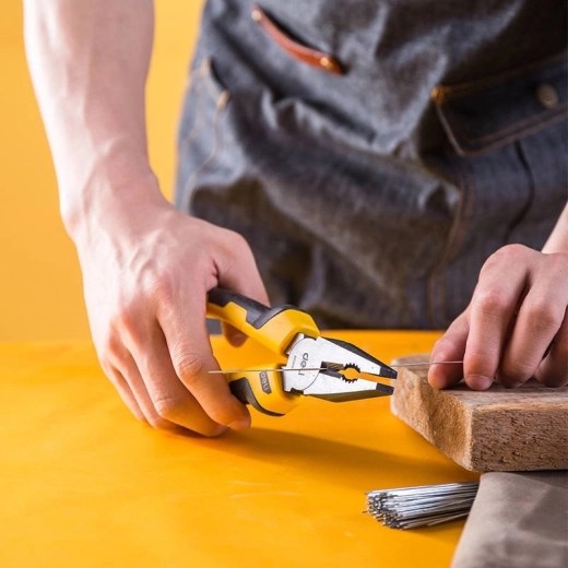 Ergonómikus, kényelmes nyél