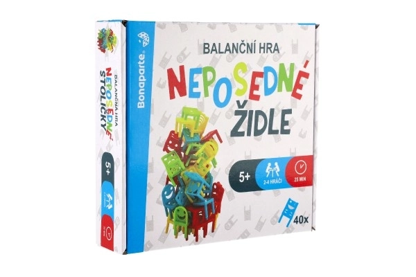 Neposedné székek egyensúlyozó játék gyerekeknek