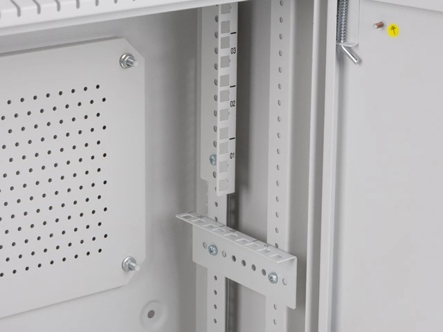 Niskoprofilú Rack Szerverszekrény 19" 4U+3U Szürke