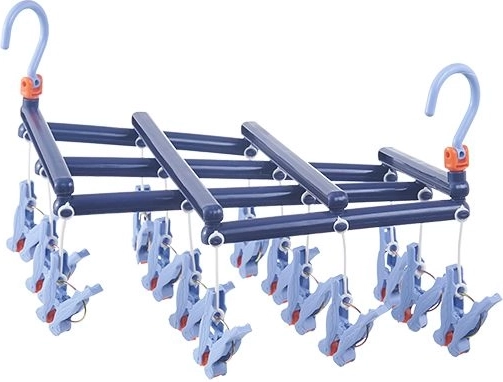 Helytakarékos, összecsukható kialakítás