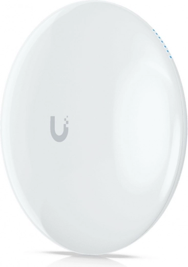 Integrált PoE kimenet