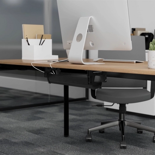 Rend és rejtett kábelvezetés