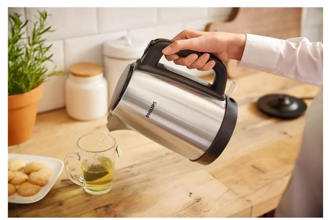Philips inox vízforraló 1,7 literes 2200W