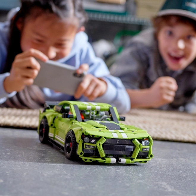 Lego technic ford mustang shelby gt500