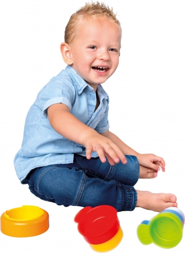 Szórakozás otthon, vízben és homokban