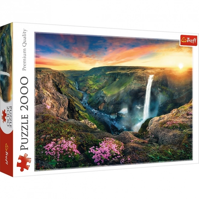 Haifoss vízesés Izlandon 2000 darabos puzzle - Trefl