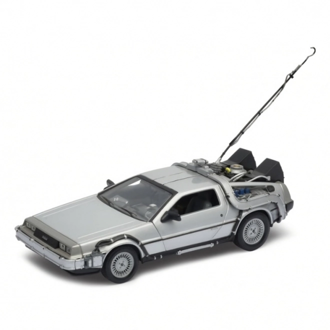 vissza a jövőbe delorean modellautó 1:24 méretarányú