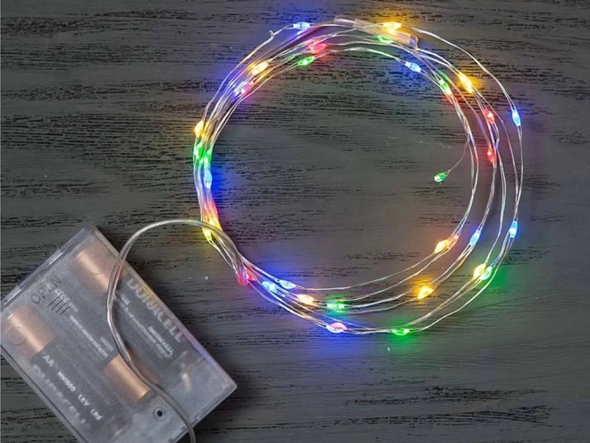 100 LED-es színes drótos fényfüzér elemről működő, 10m