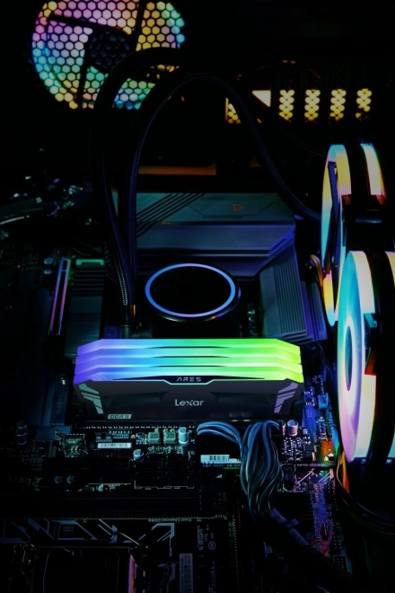 Ares RGB Gaming DDR5 memória 32GB fekete