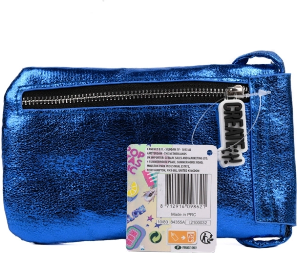 Praktikus hátsó zsebecske