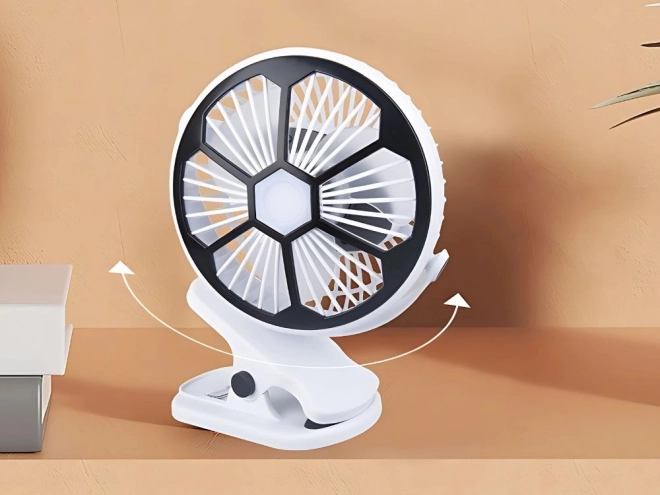 Kis asztali ventilátor klippel és fényekkel