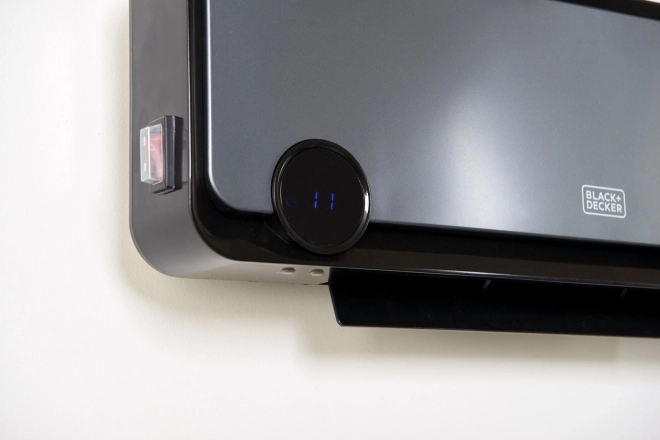 Kerámia falra szerelhető hősugárzó Black+Decker