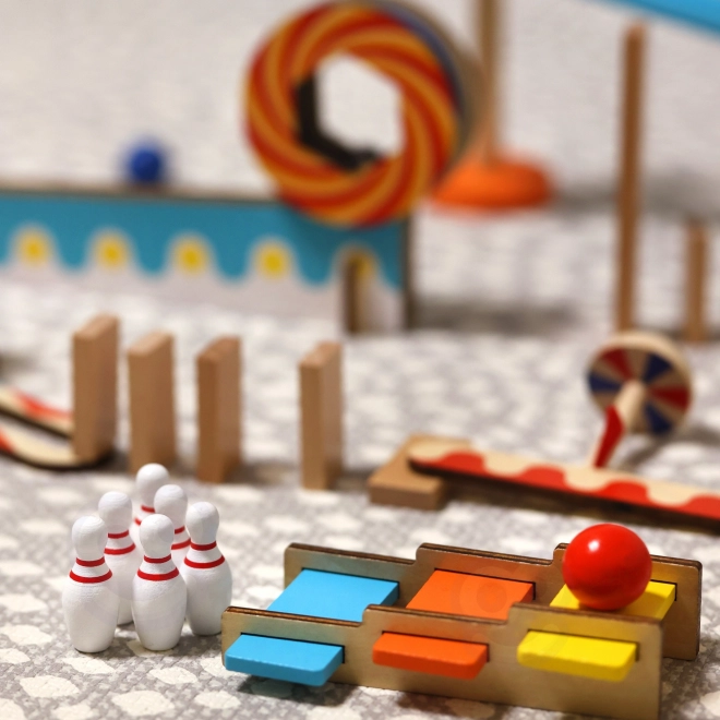Fából készült domino őrület