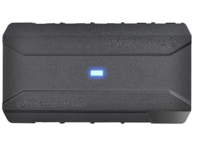 Thermaltake Commander FP pro ventilátor PWM 10 portos hub