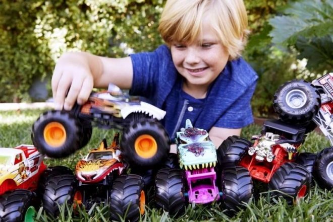 Hot Wheels monster truckok nagy teherautó