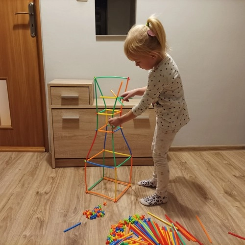 Szórakoztató és oktató