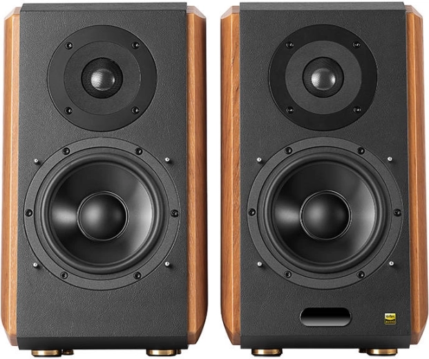 Hi‑res hang és erős, 120 W RMS teljesítmény