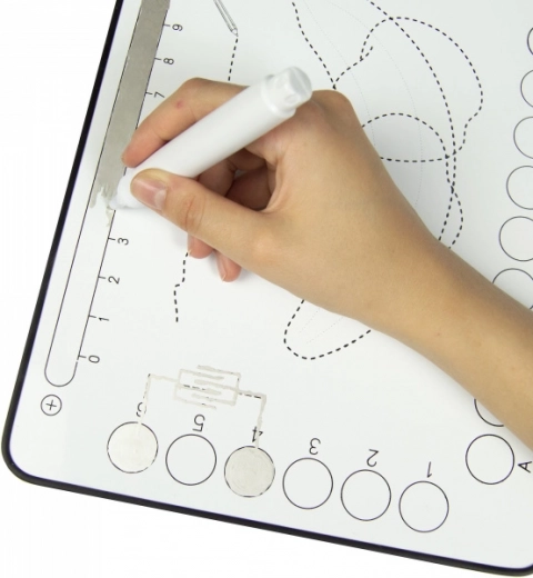 Vezető filc saját alkatrészekhez