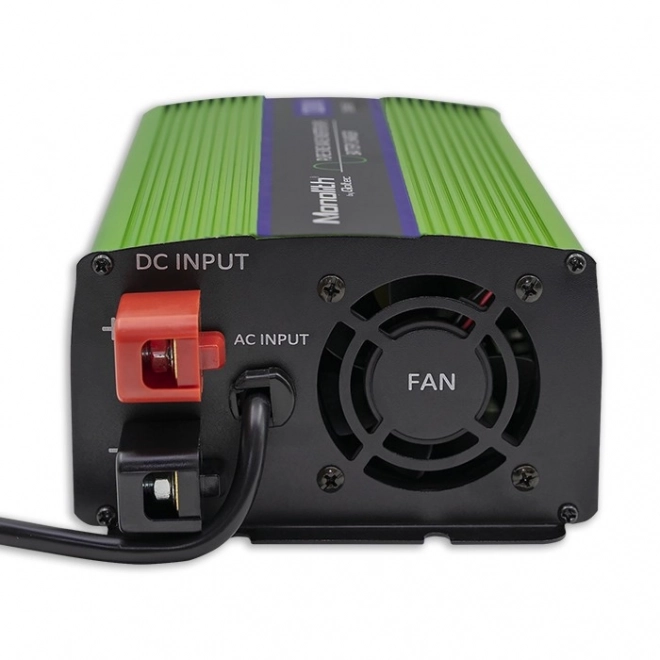 Csomagban: Qoltec Prémium Inverter 600W Csatlakozóval