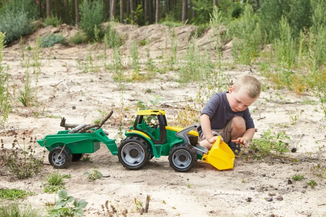 Traktor kanállal és utánfutóval