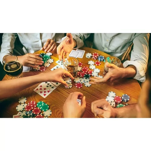 Póker zsettkészlet 300 zsetonnal alumínium táskában