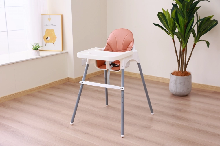 Összecsukható és könnyen hordozható