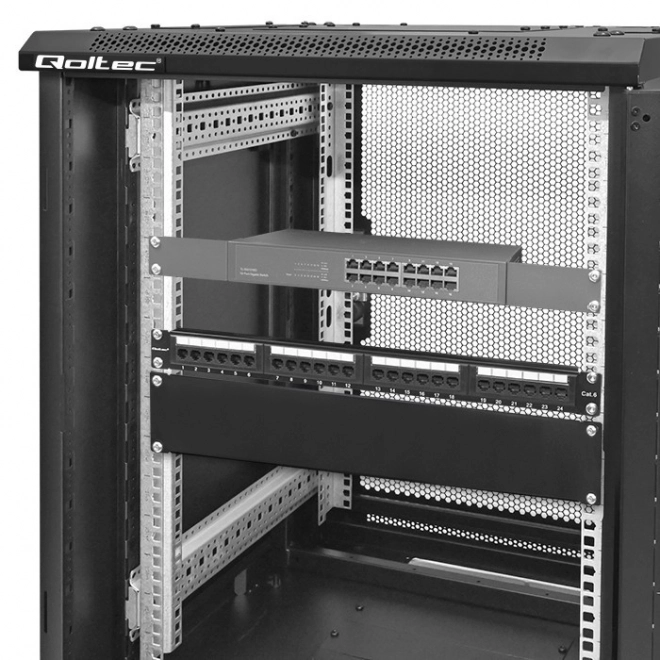 RACK 19 eszköztartó szekrény vakpanel 2U