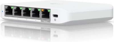 Öt darab 2.5G port villámgyors adatátvitelhez