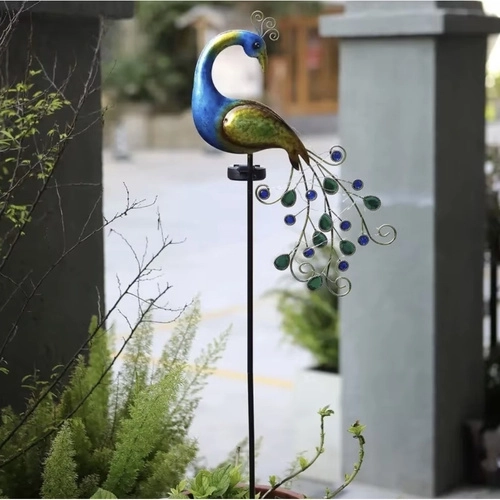 Napelemes pávárlámpa LightArt Gardlov