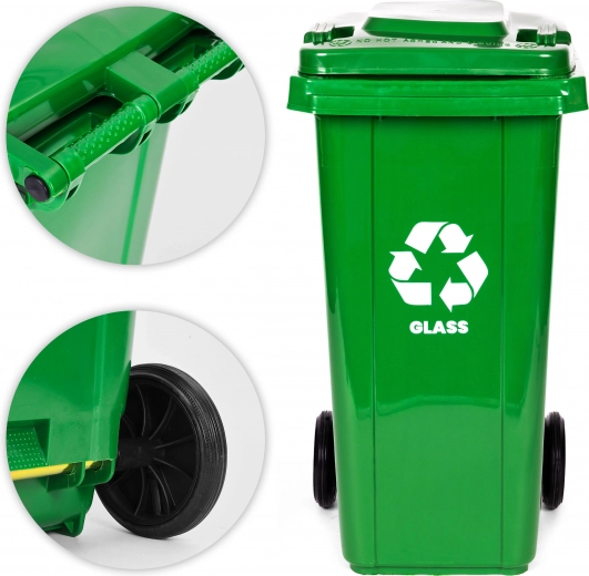 Gumírozott kerekek és ergonomikus fogantyúk