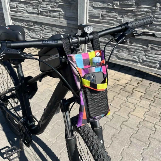 Stabil rögzítés a legtöbb kormányra