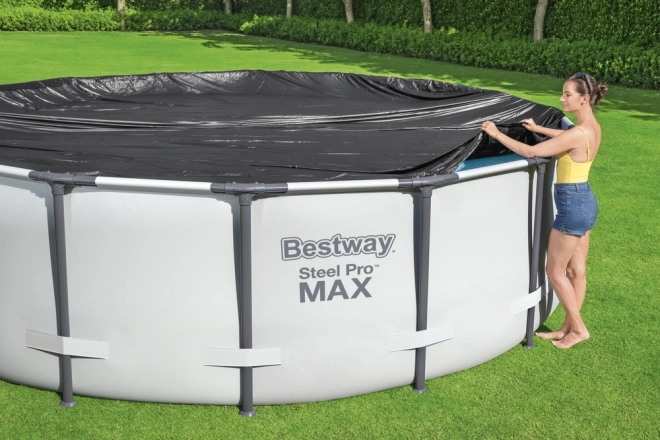 305 cm átmérőjű medencetakaró szerkezettel, Bestway