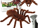 Távirányítású szőrös tarantula távirányítóval