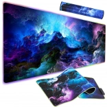 Háttérvilágítással rendelkező LED RGB XXL gamer egérpad 90x40 cm