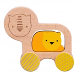 Fa oroszlán kerekeken a Petit Collage-tól