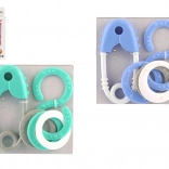 Csörgő készlet: biztosítótű és nyolcas dobozban